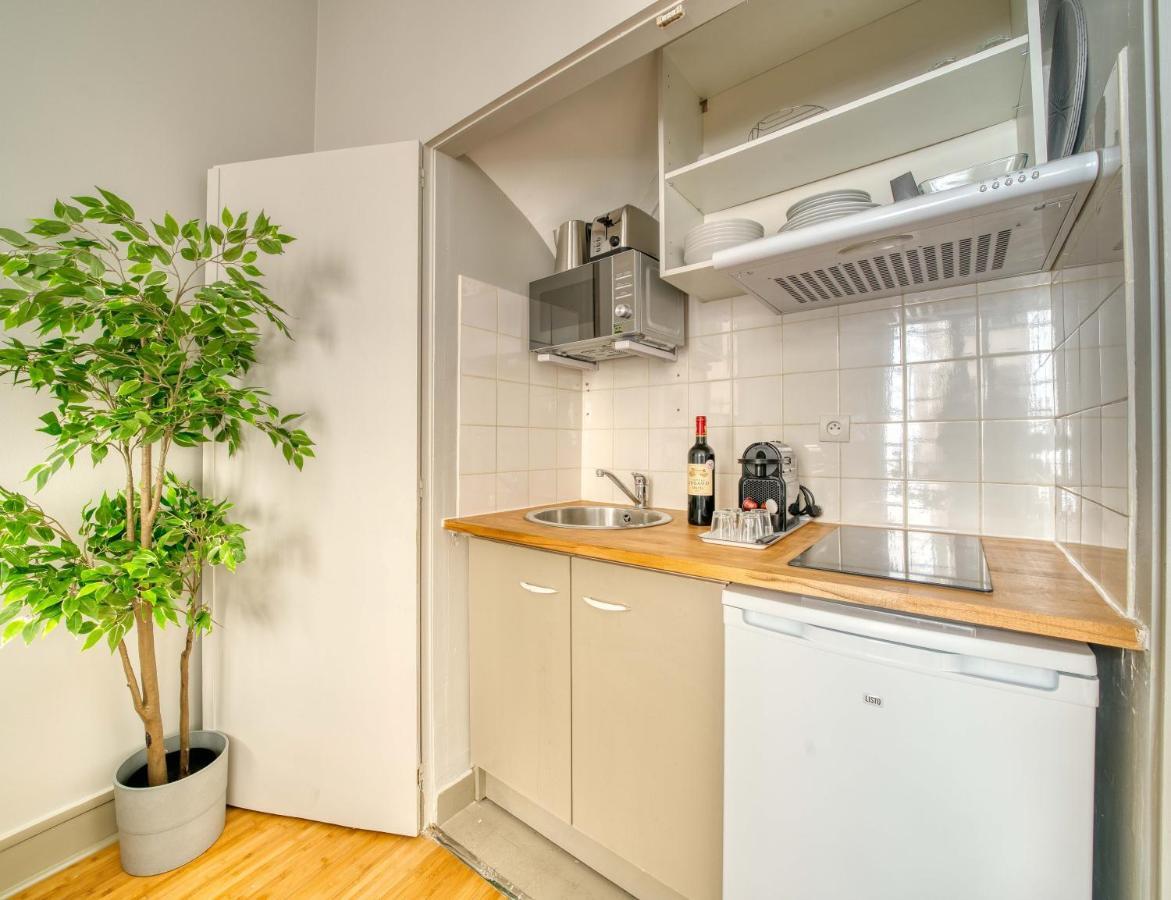 A Detruire 10 - Ne Pas Utiliser Lägenhet Paris Exteriör bild